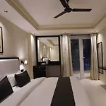 Hotel Oxford King Embassy And Airport Drop Free