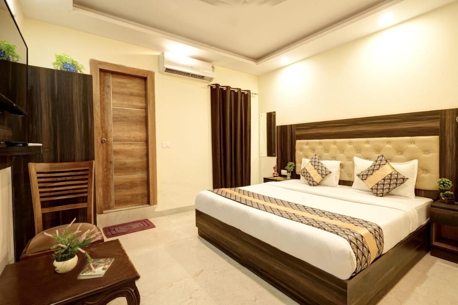 Hotel Oxford King Embassy And Airport Drop Free New Delhi