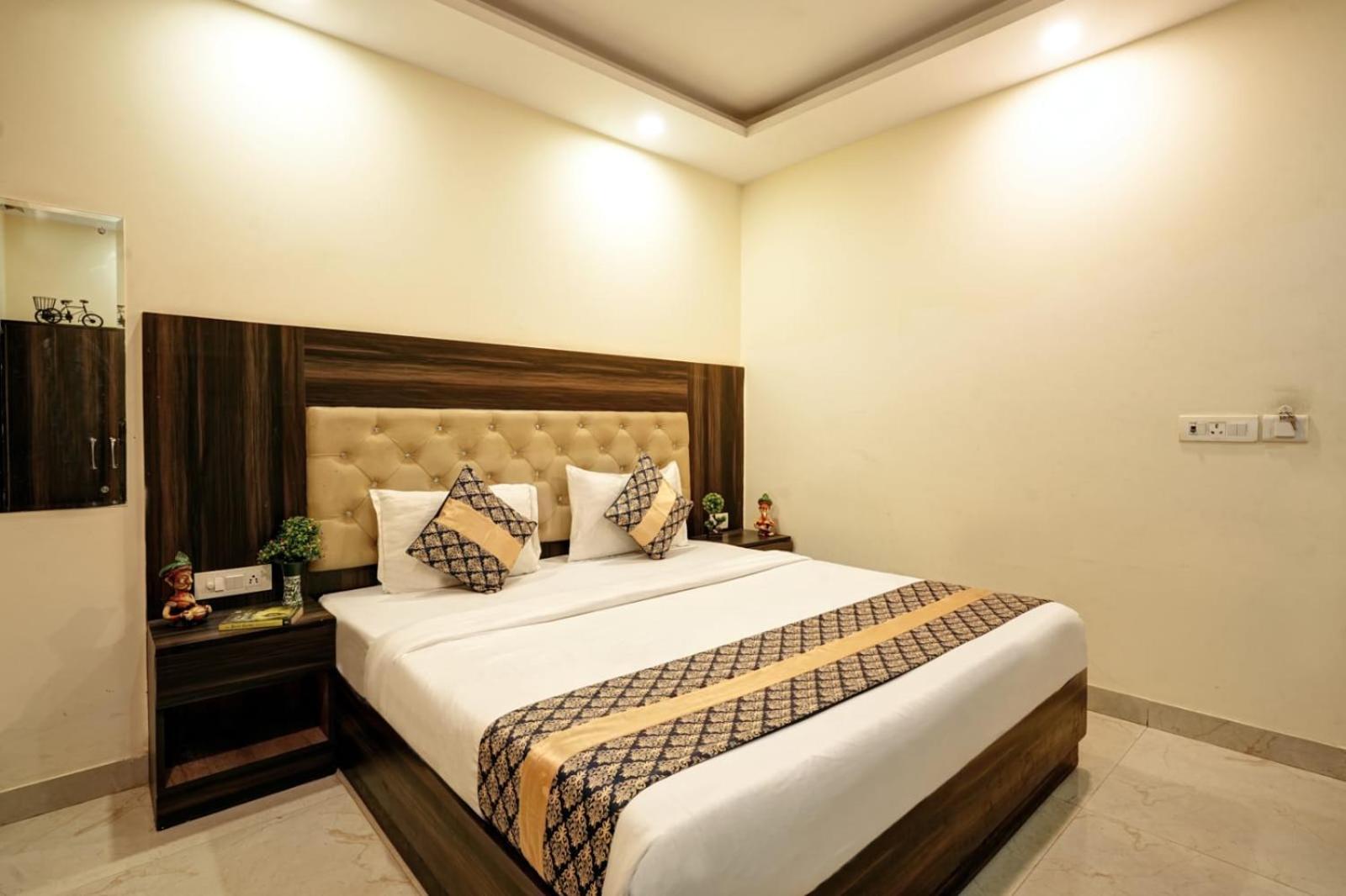 Oxford King Embassy And Airport Drop Free 4*